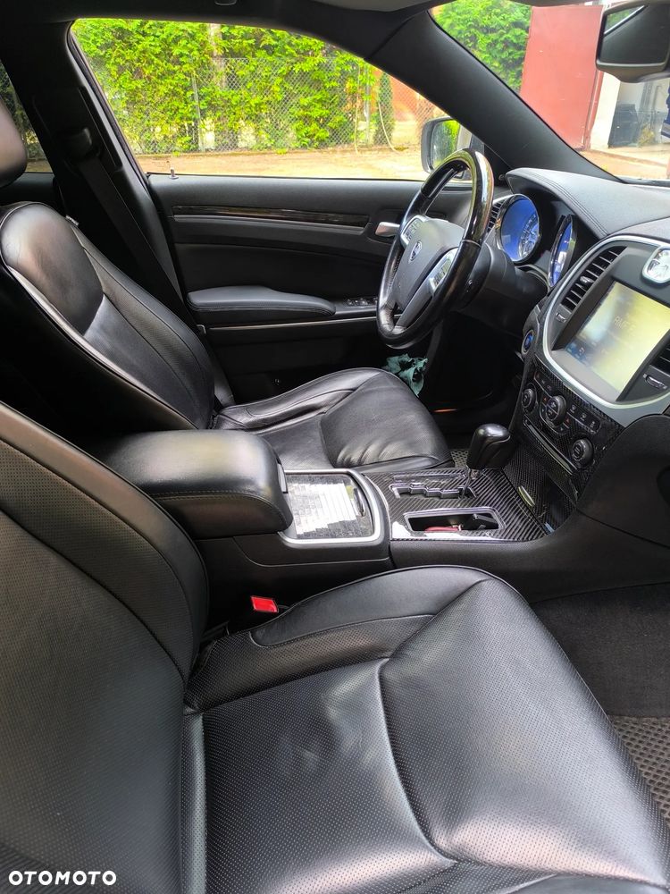 Lancia Thema 3.0CRD Gold - 12