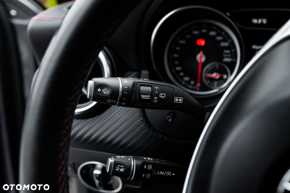 Mercedes-Benz Klasa A 200 7G-DCT AMG Line - 32