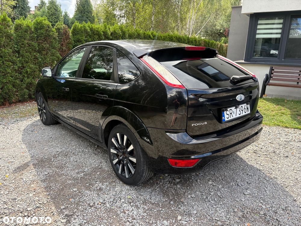Ford Focus 1.6 Ti-VCT Black Magic - 4
