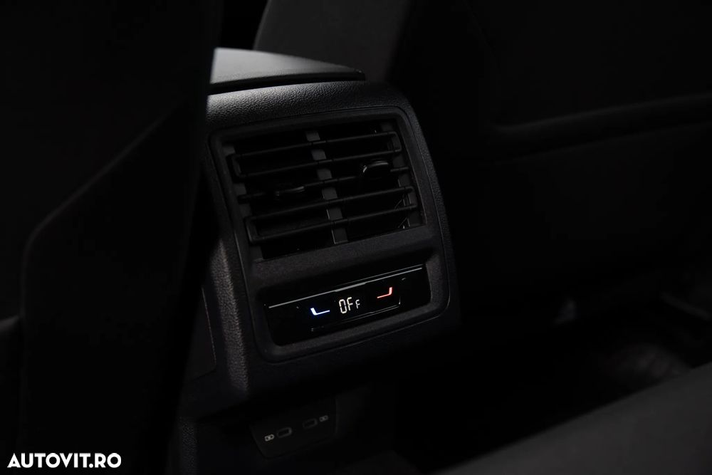 Volkswagen Golf 1.5 eTSI DSG MHEV Life - 18