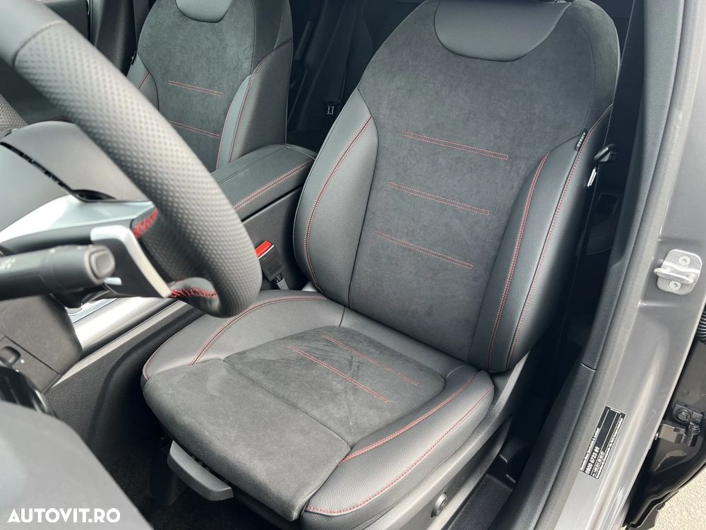 Mercedes-Benz GLA 220 4MATIC MHEV - 12