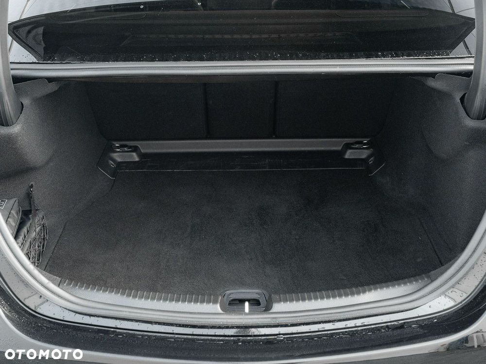 Mercedes-Benz Klasa C - 31