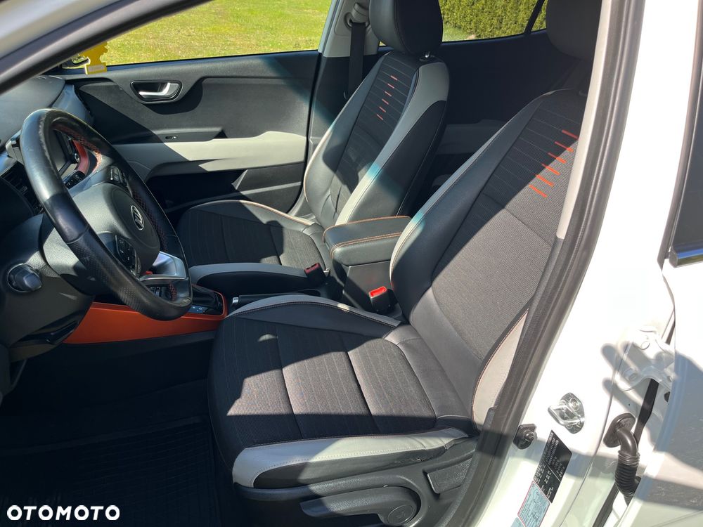 Kia Stonic 1.0 T-GDI 120 DCT OPF Edition 7 - 10