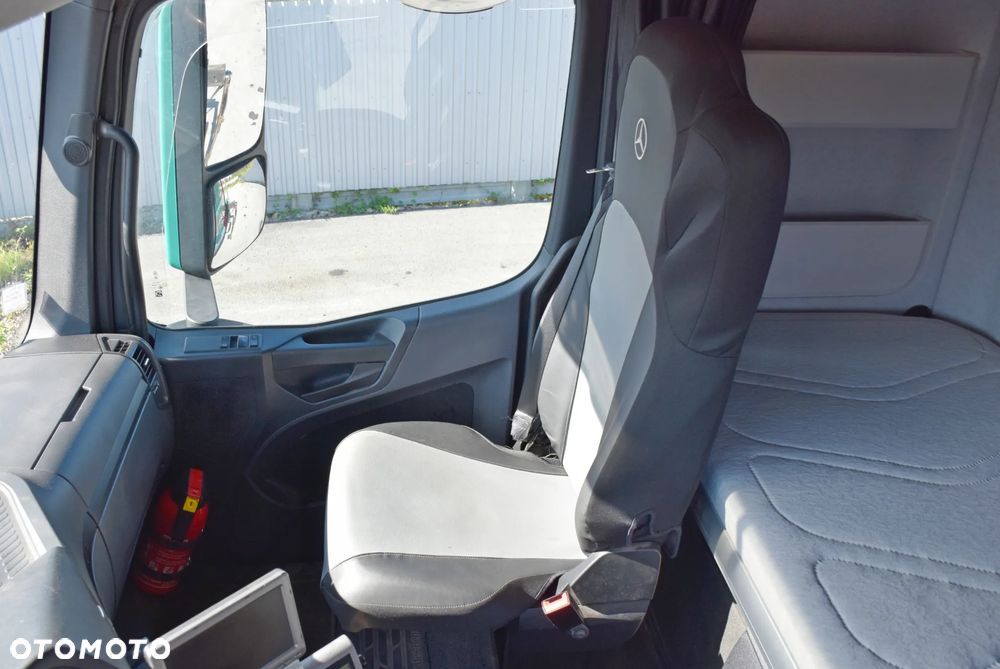 Mercedes-Benz AROCS 3363 * DO TRANSPORTU DREWNA * LOGLIFT F 251S / 6x4 - 11