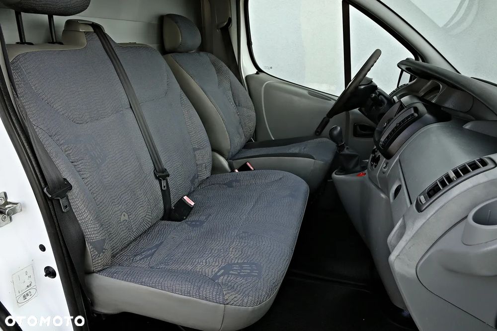 Renault Trafic - 29