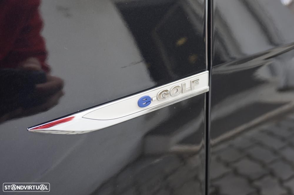 VW e-Golf AC/DC - 24