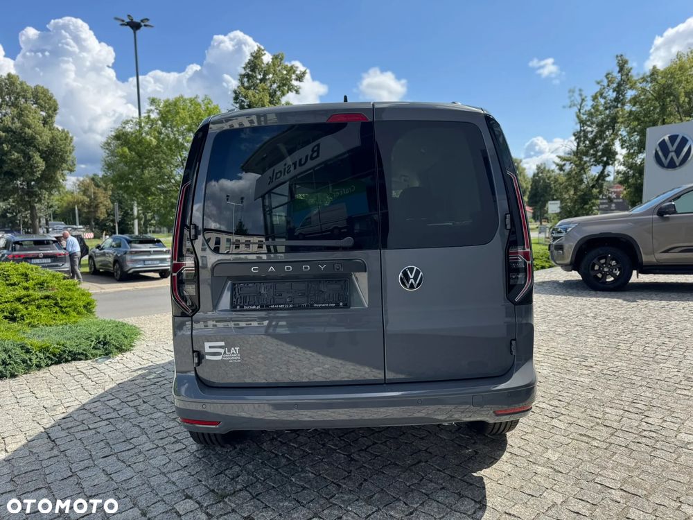 Volkswagen Caddy 2.0 TDI Dark Label DSG - 7