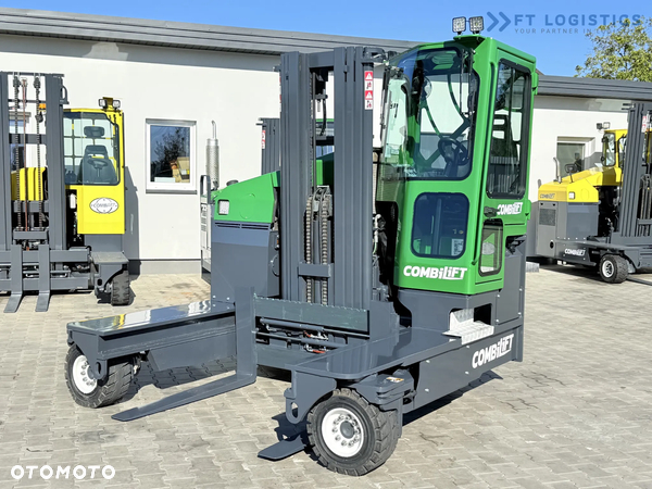 Combilift WÓZEK CZTEROKIERUNKOWY - WIELOKIERUNKOWY C4500 / DIESEL / TRIPLEX 4900MM /JEDYNE 4854 MOTOGODZIN /  POZYCJONER WIDEŁ / PEŁNA KABINA - OGRZEWANIE / STAN IDEALNY / Szeroka oferta wózków czterokierunkowych i bocznych, dopasowanych do różnorodnych potrzeb i zastosowań