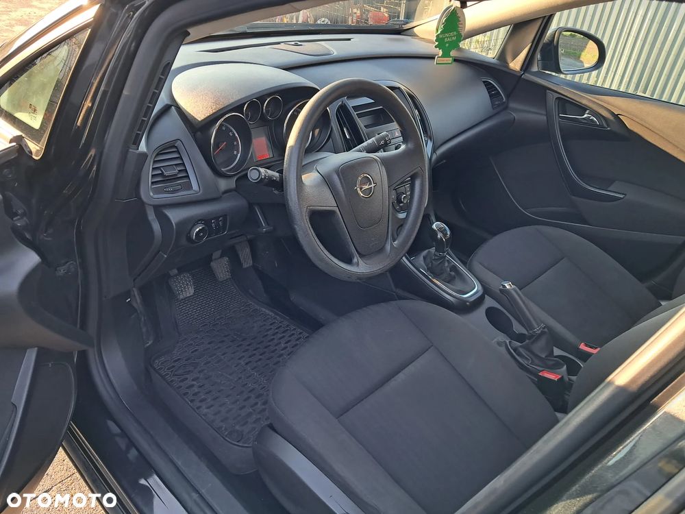 Opel Astra 1.6 Essentia - 15