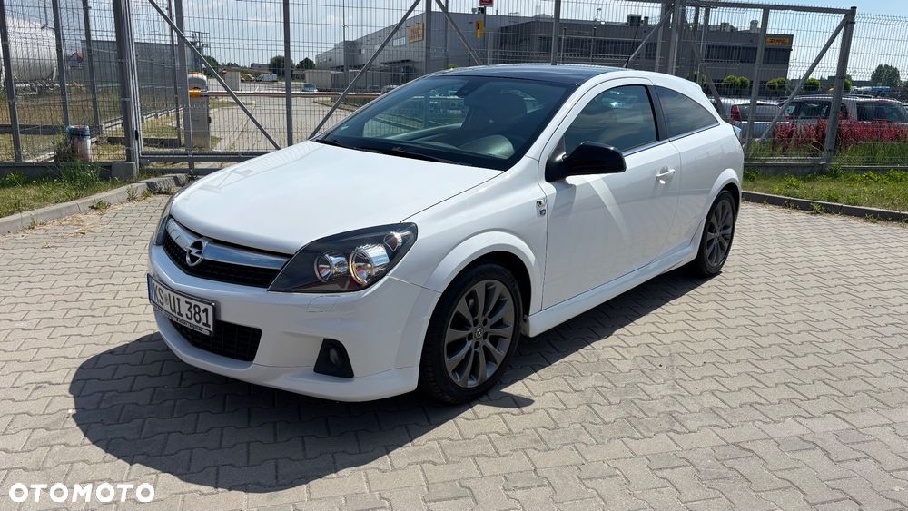 Opel Astra 1.6 Black&White - 13