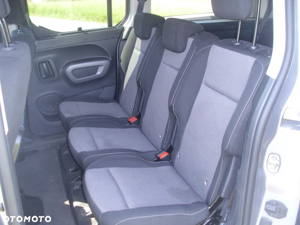 Toyota Proace City Verso Long 1.5 D-4D Family - 8