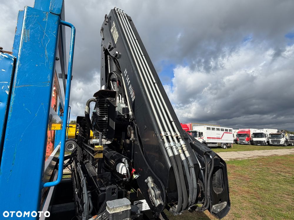 Renault Premium Lander 380 6x4 - 23