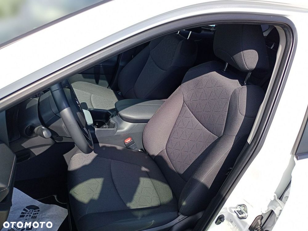 Toyota RAV4 - 22