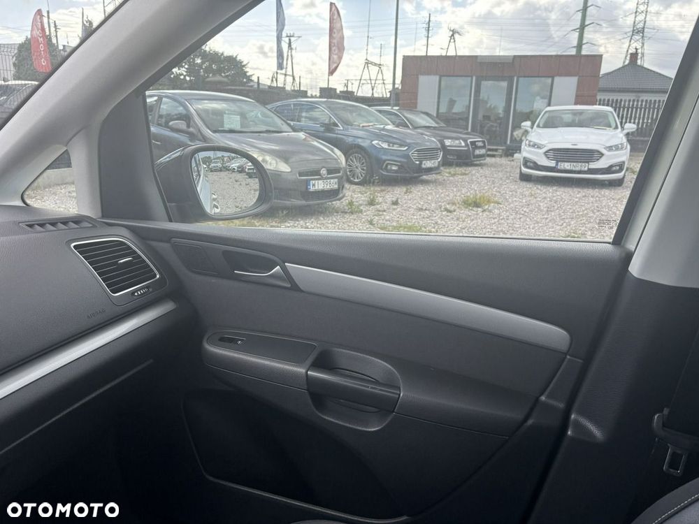 Volkswagen Sharan - 30