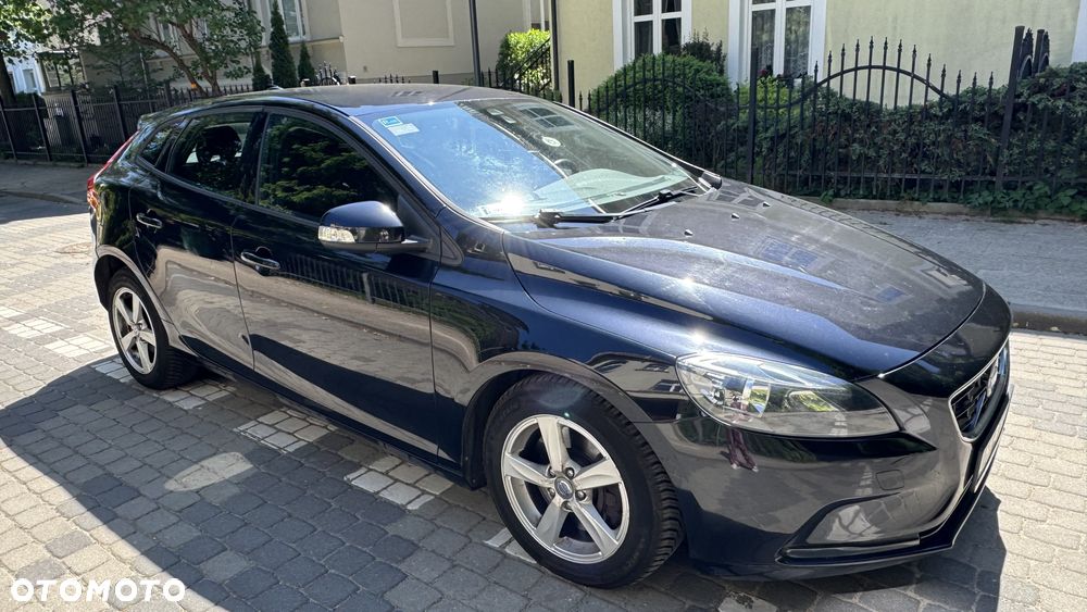Volvo V40 D3 Kinetic - 19