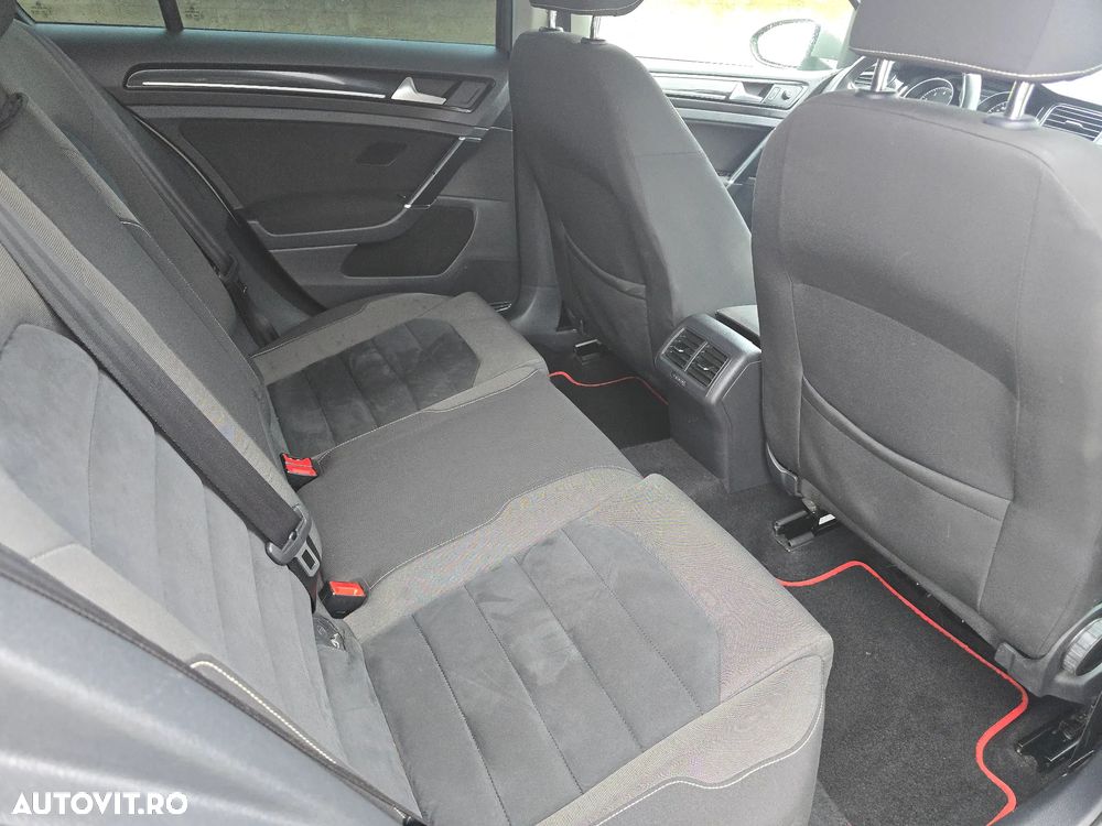 Volkswagen Golf 1.4 TSI (BlueMotion Technology) DSG Highline - 9