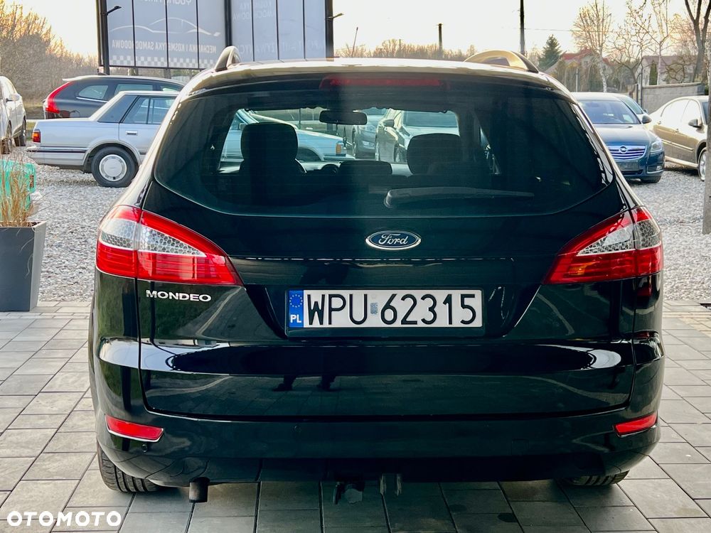 Ford Mondeo - 12