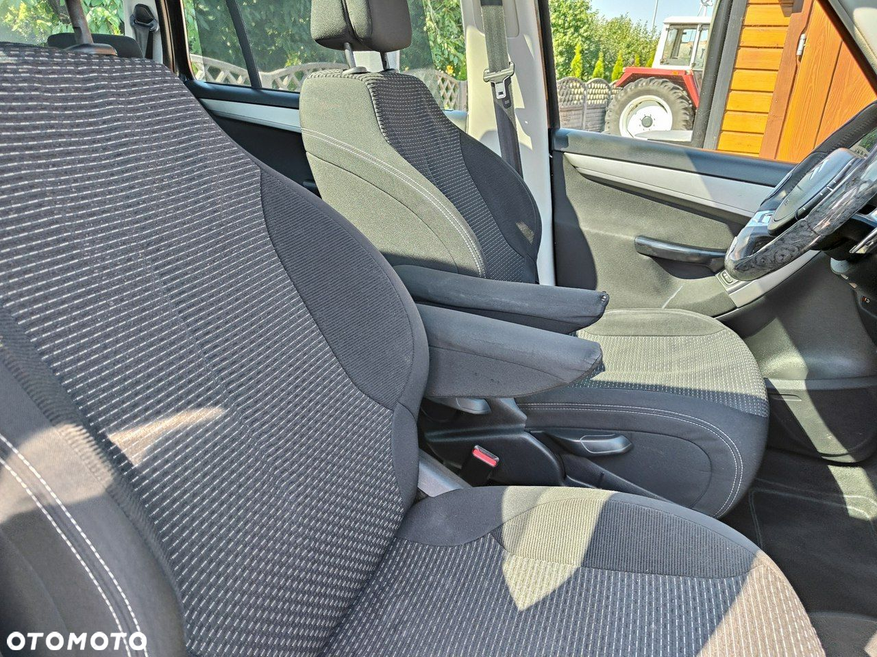 Citroën C4 Grand Picasso 2.0 HDi Equilibre Navi Exclusive MCP - 20