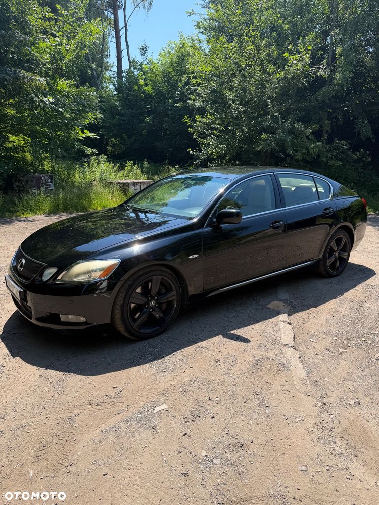 Lexus GS - 1