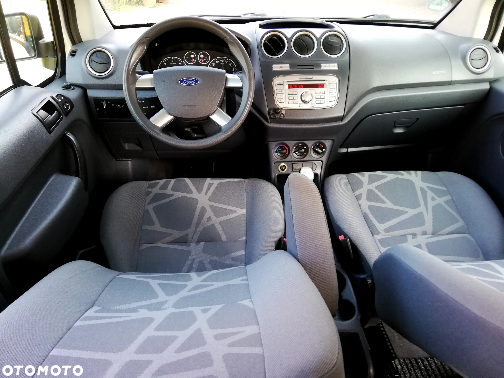 Ford Transit Connect - 7