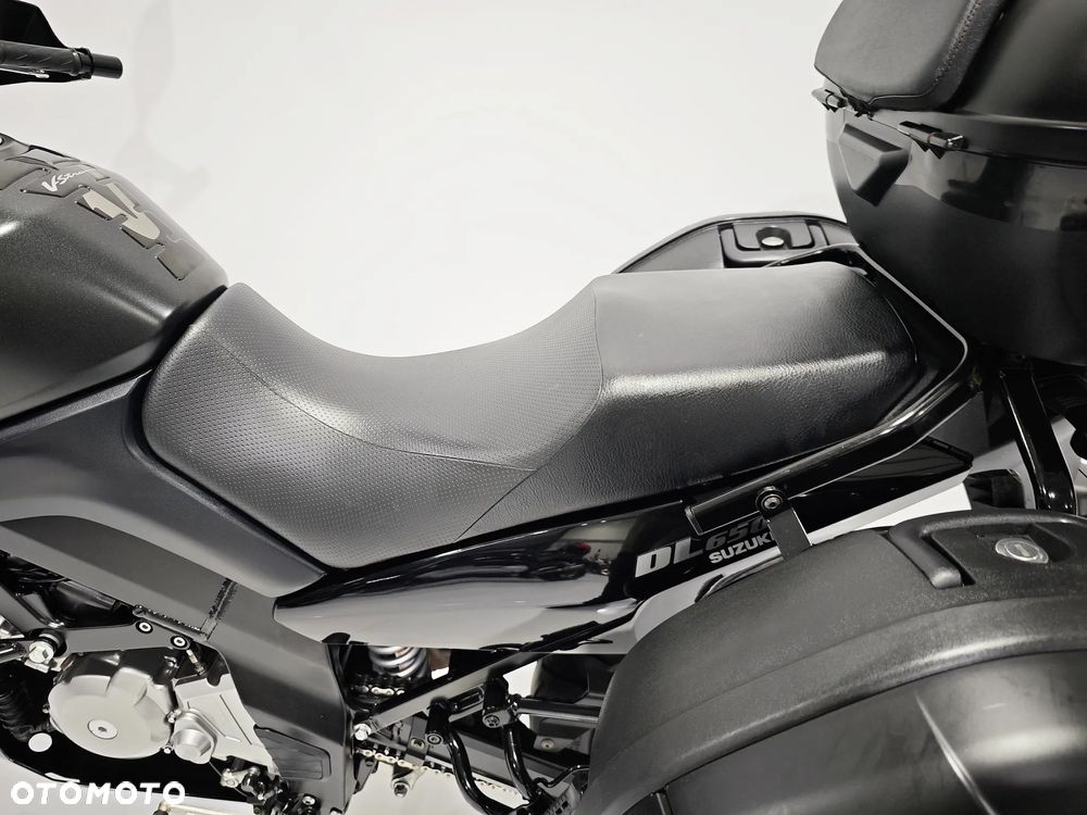 Suzuki V-STROM - 16