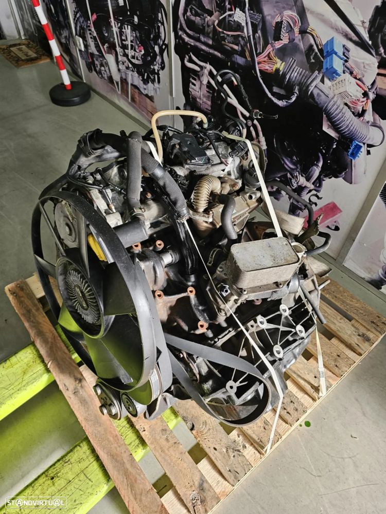 Motor Renault Master III 2.3 DCI 2015, referência: M9T 698 - 3