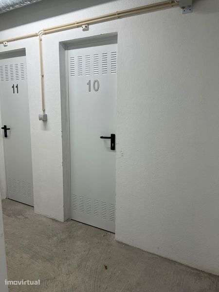 Arrecadação / Box para arrumos - Grande imagem: 2/5