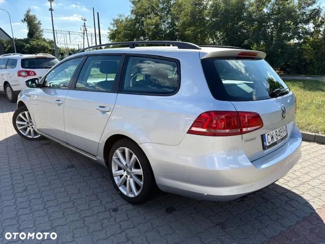 Volkswagen Passat Variant 1.6 TDI BlueMotion - 5