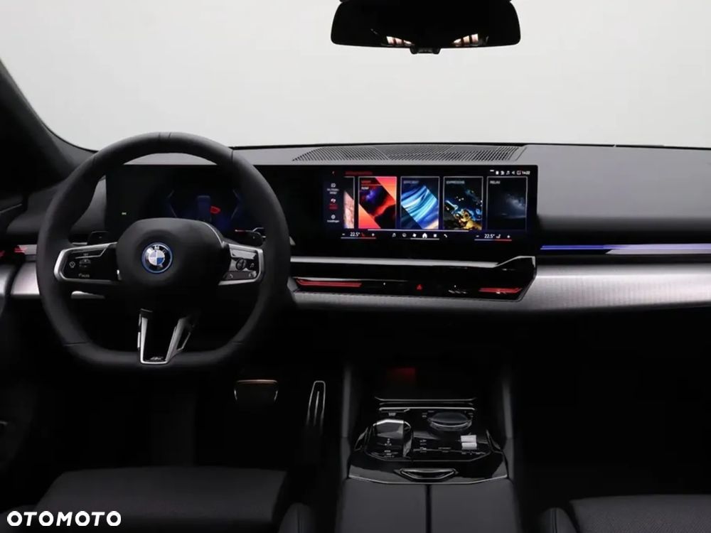 BMW Seria 5 550e xDrive PHEV - 4