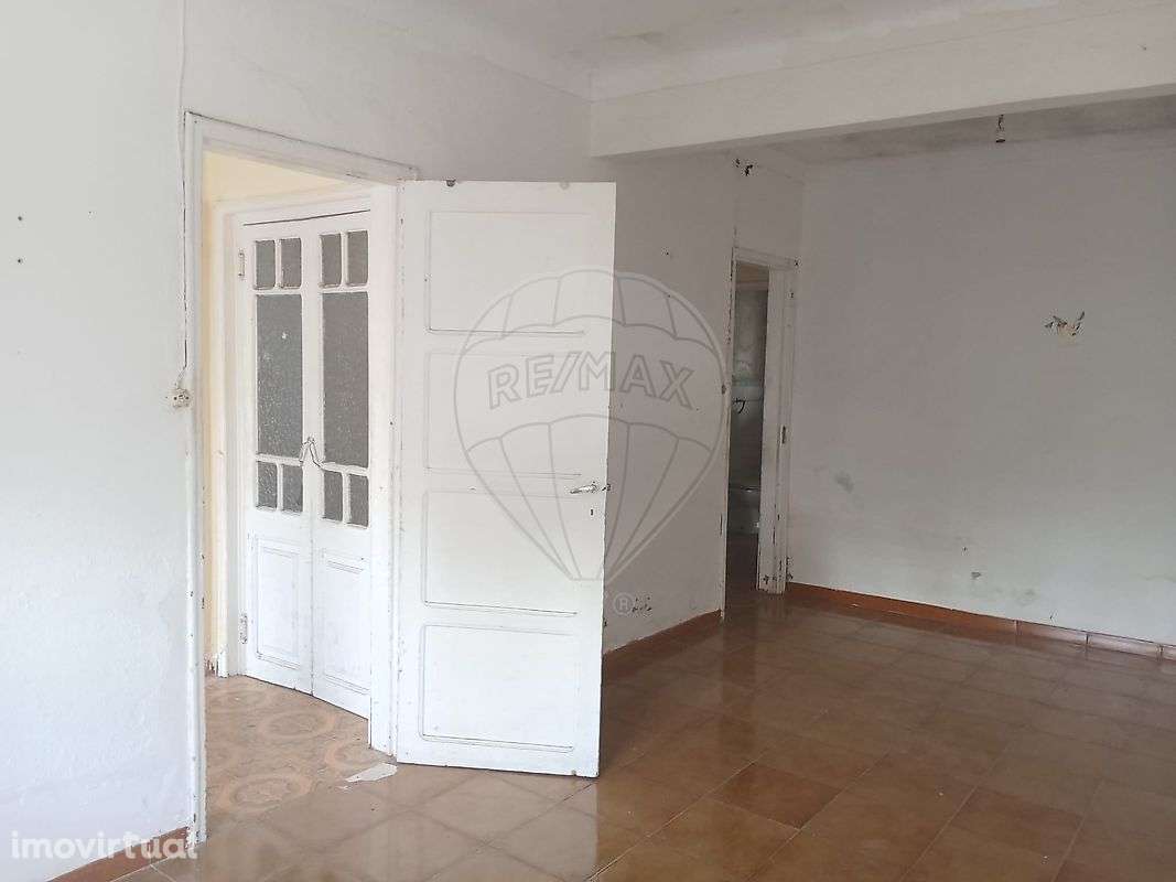 Moradia T3 para venda - Grande imagem: 2/23