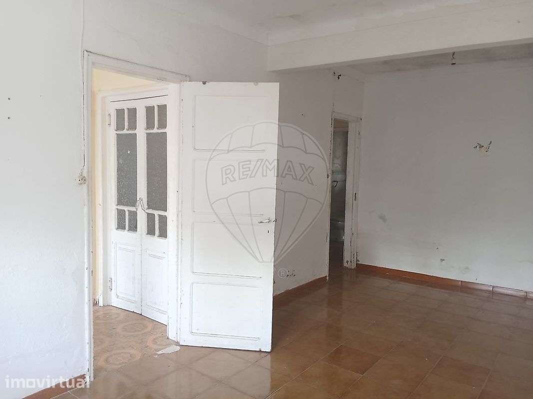 Moradia T3 para venda - Grande imagem: 2/23
