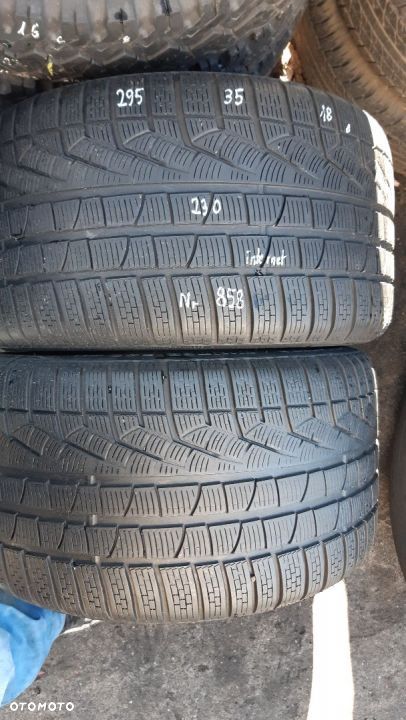Pirelli 295/35/18 nr 858