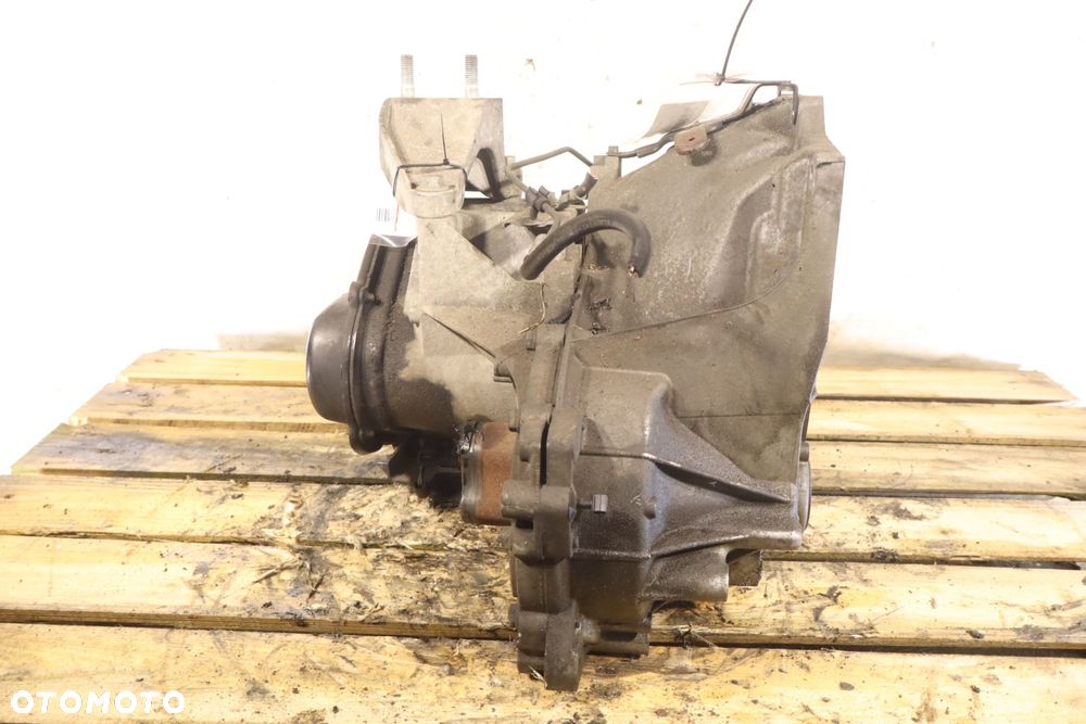 SKRZYNIA BIEGÓW 5 BIEGOWA FORD FIESTA VII MK7 1.6TDCI CA6R-7002-FBA - 4