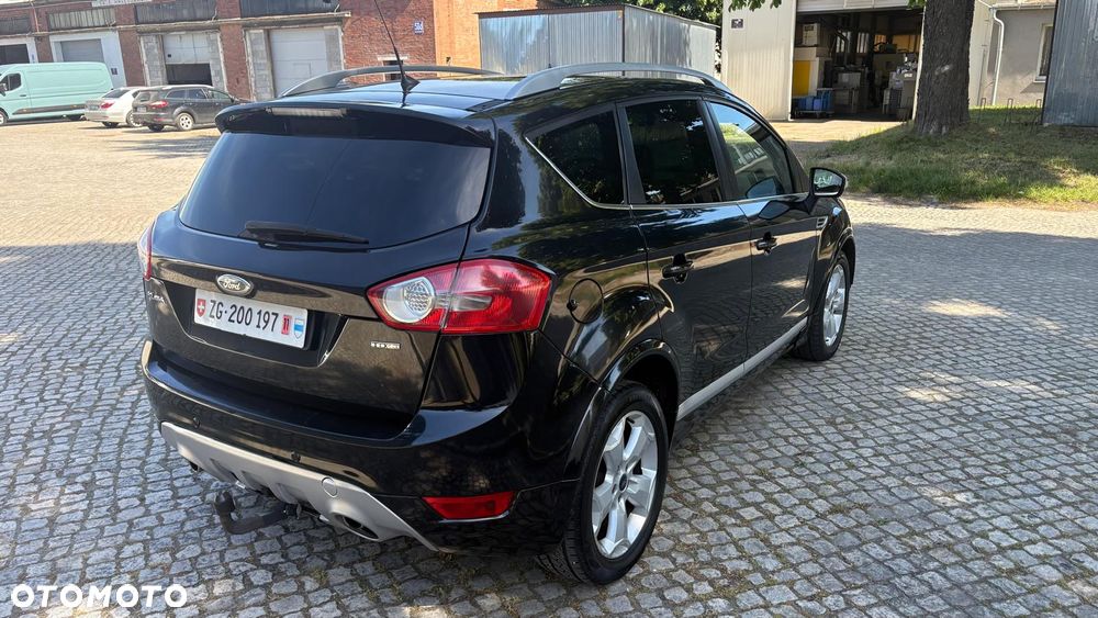 Ford Kuga 2.0 TDCi Titanium S - 2