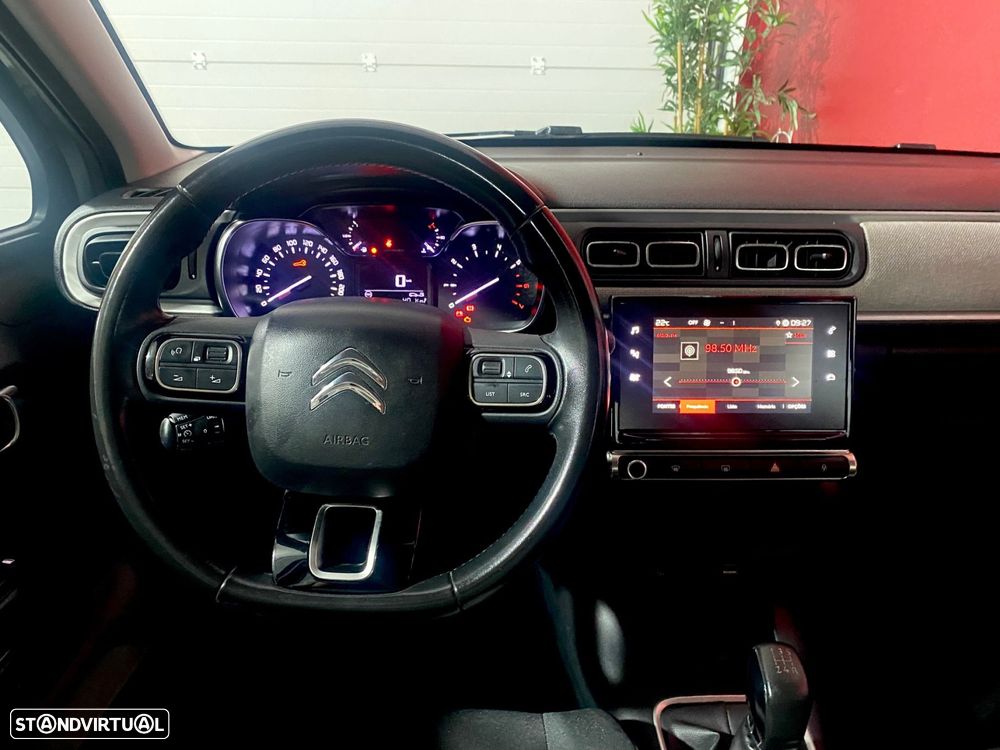 Citroën C3 1.2 PureTech Shine - 25