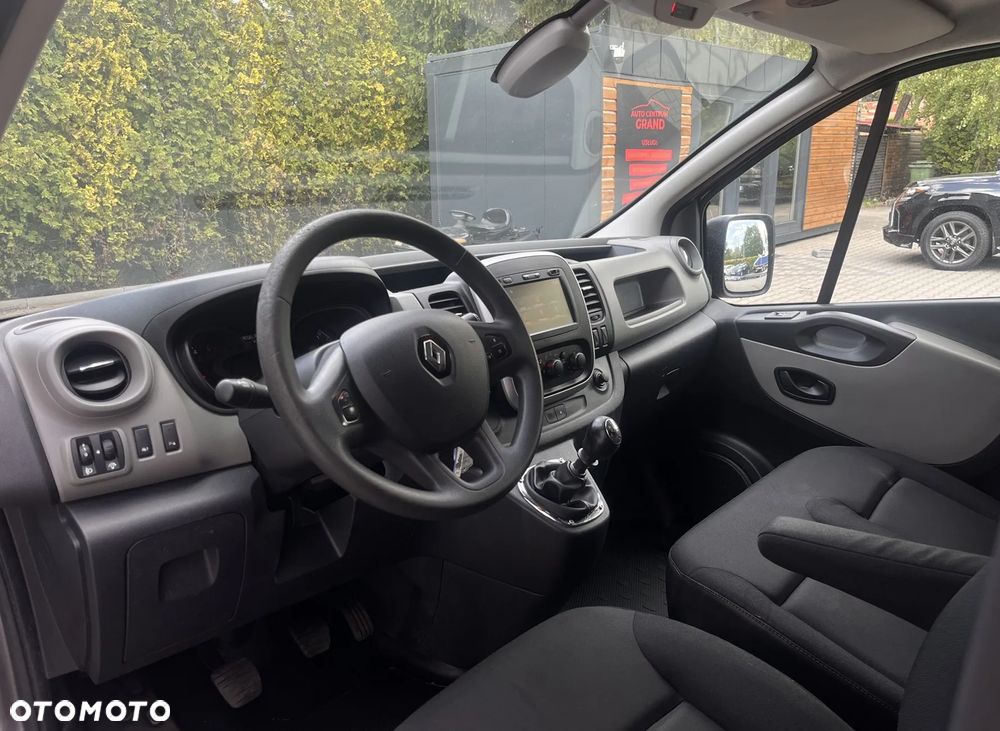 Renault Trafic - 8
