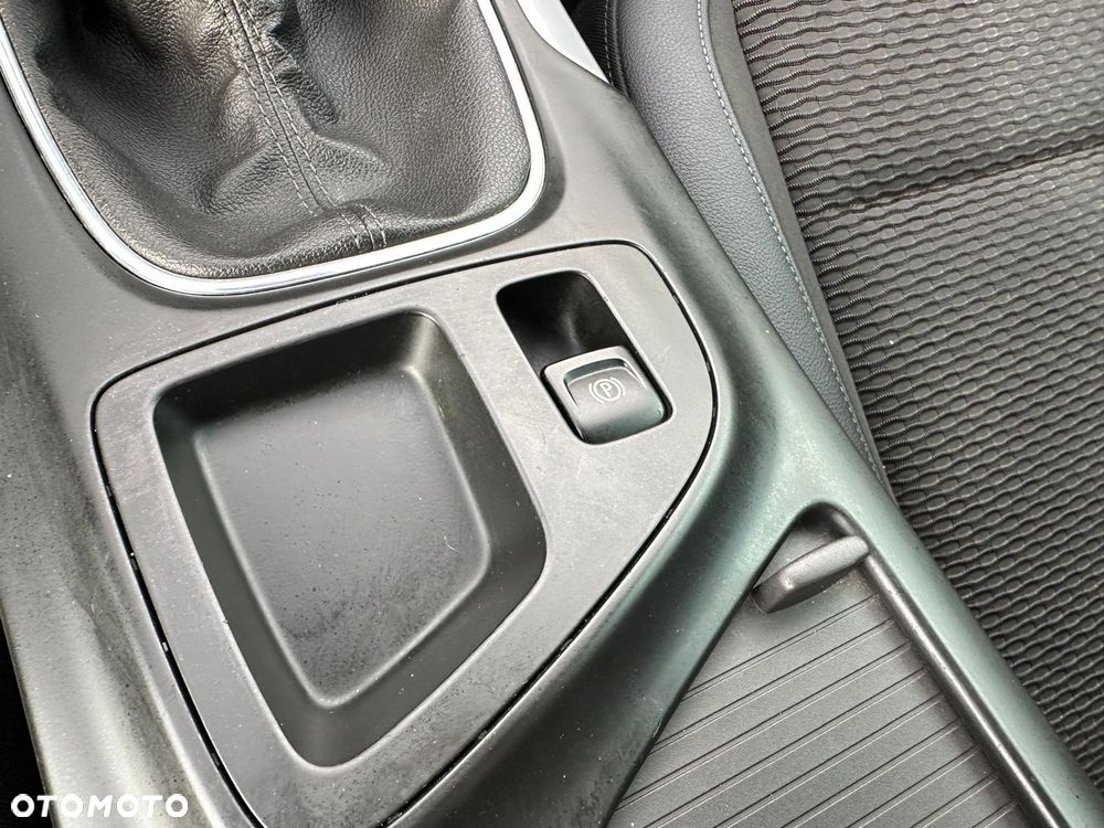 Opel Insignia 2.0 4x4 Exclusive - 25