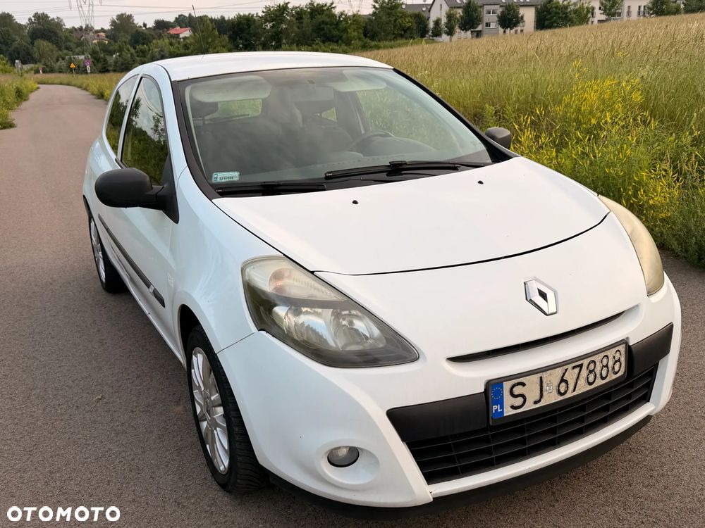 Renault Clio 1.5 dCi 90 FAP Dynamique - 18