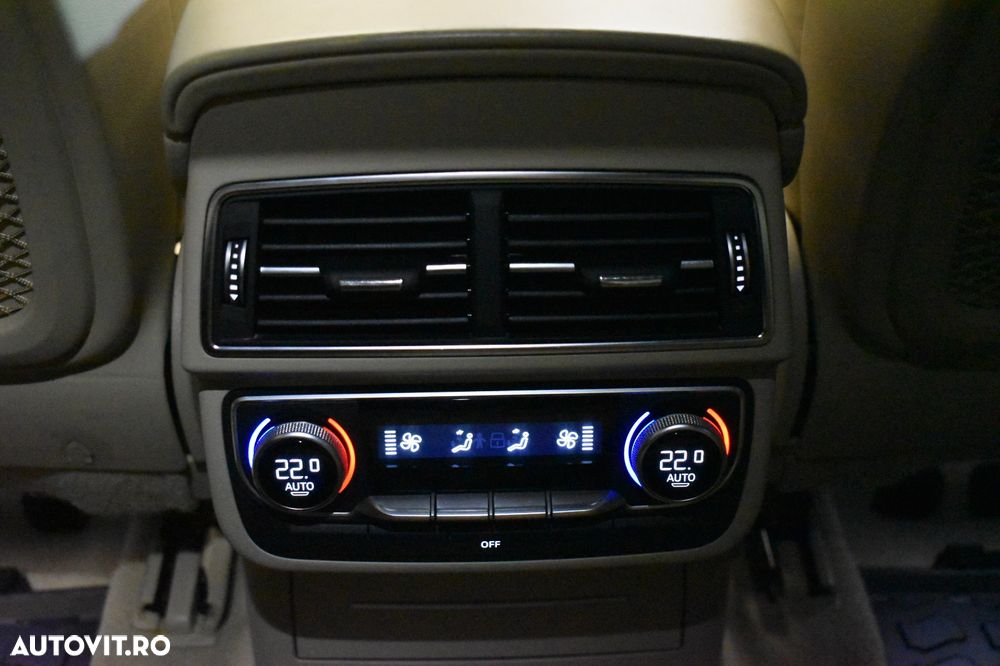 Audi Q7 - 25