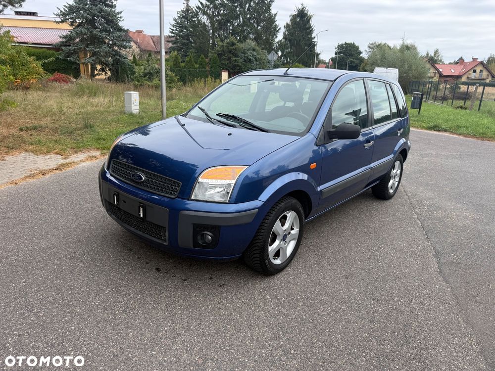 Ford Fusion - 2