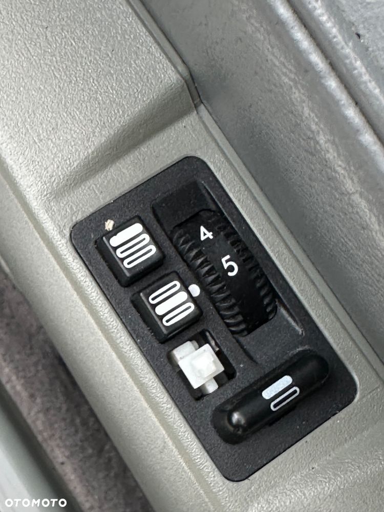 Mercedes-Benz Klasa S 500 - 32