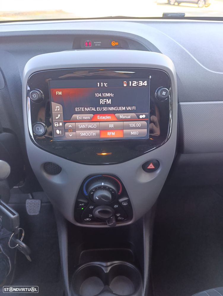 Peugeot 108 Top! 1.0 VTi Style ETG5 - 11