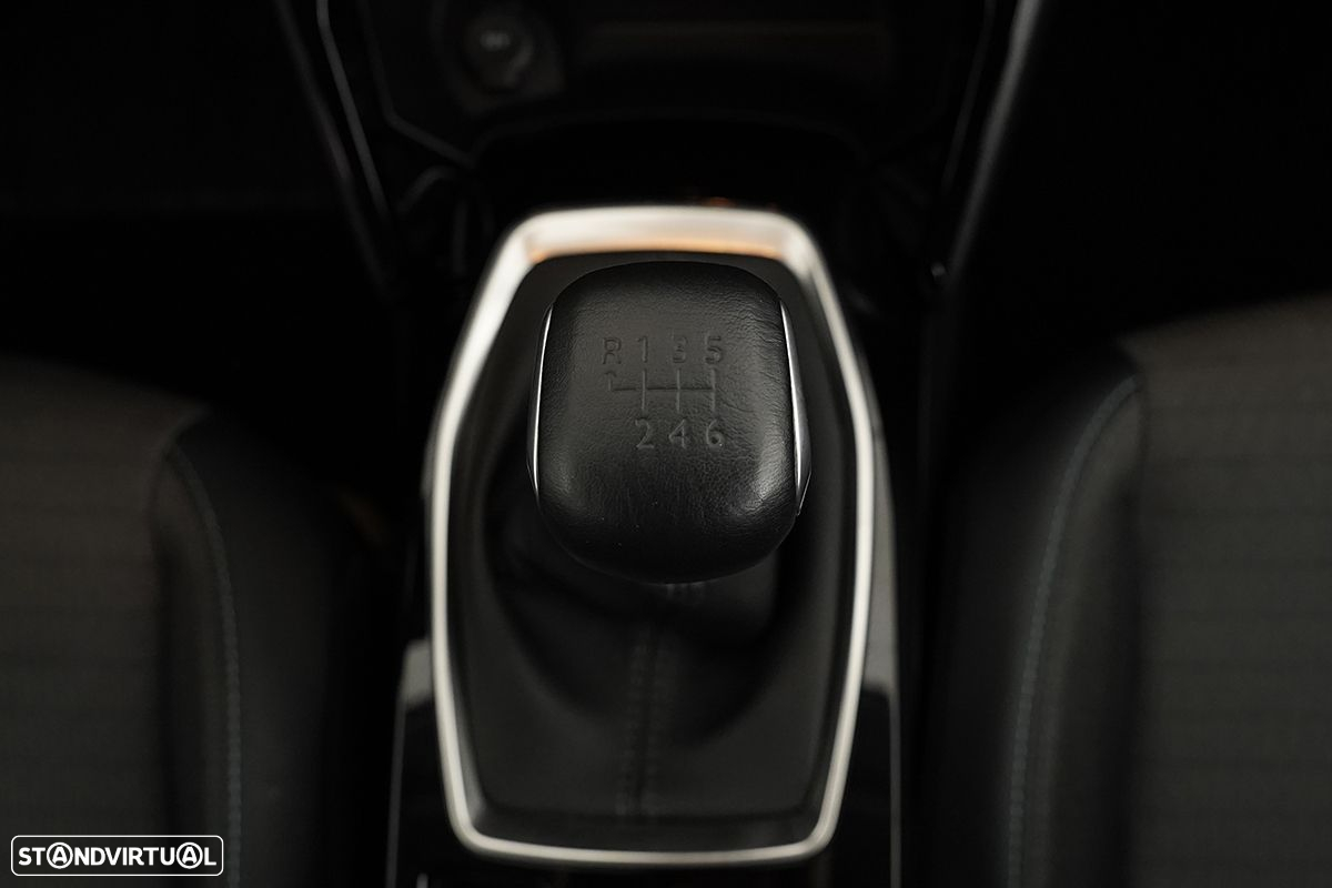 Peugeot 208 1.2 PureTech Allure Pack - 14