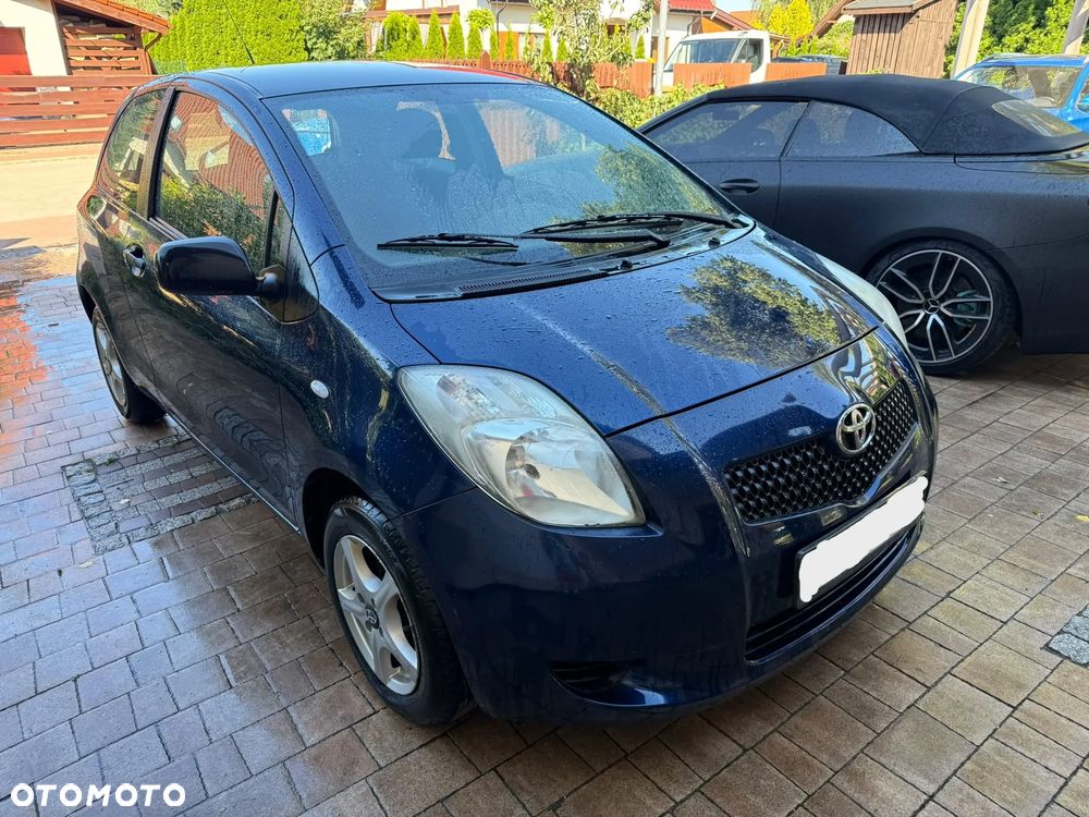 Toyota Yaris 1.0 Luna - 4