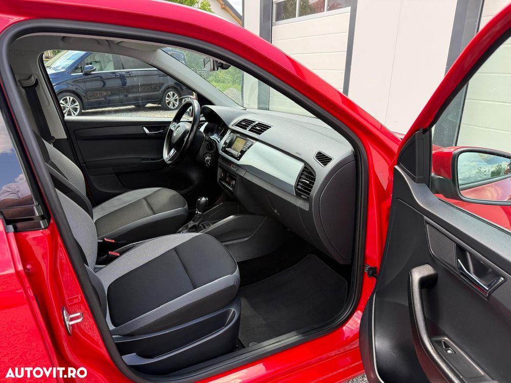 SKODA Fabia 2015 — imagine 17