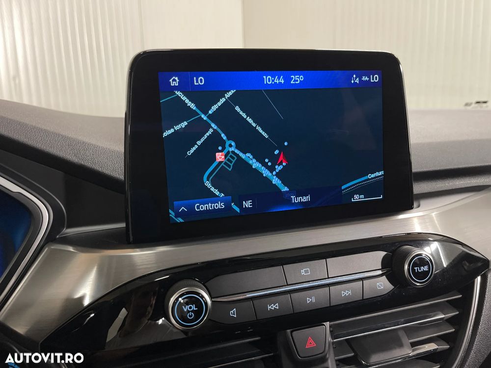 Ford Kuga 1.5 EcoBoost TITANIUM - 17