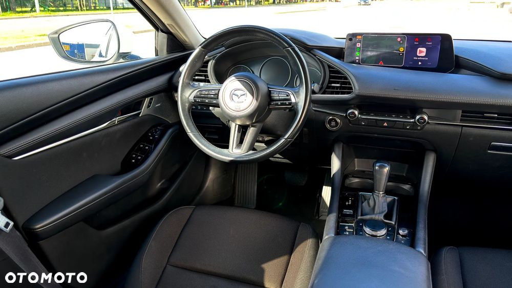 Mazda 3 - 10