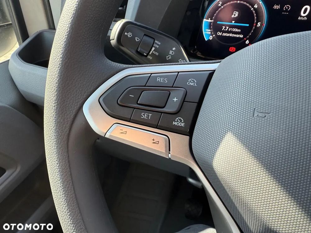 Volkswagen Crafter - 25