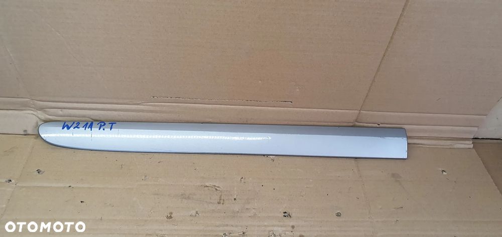 Listwa drzwi prawy tył tylna prawa Mercedes E-Klasa W211 A2116901262 - 4