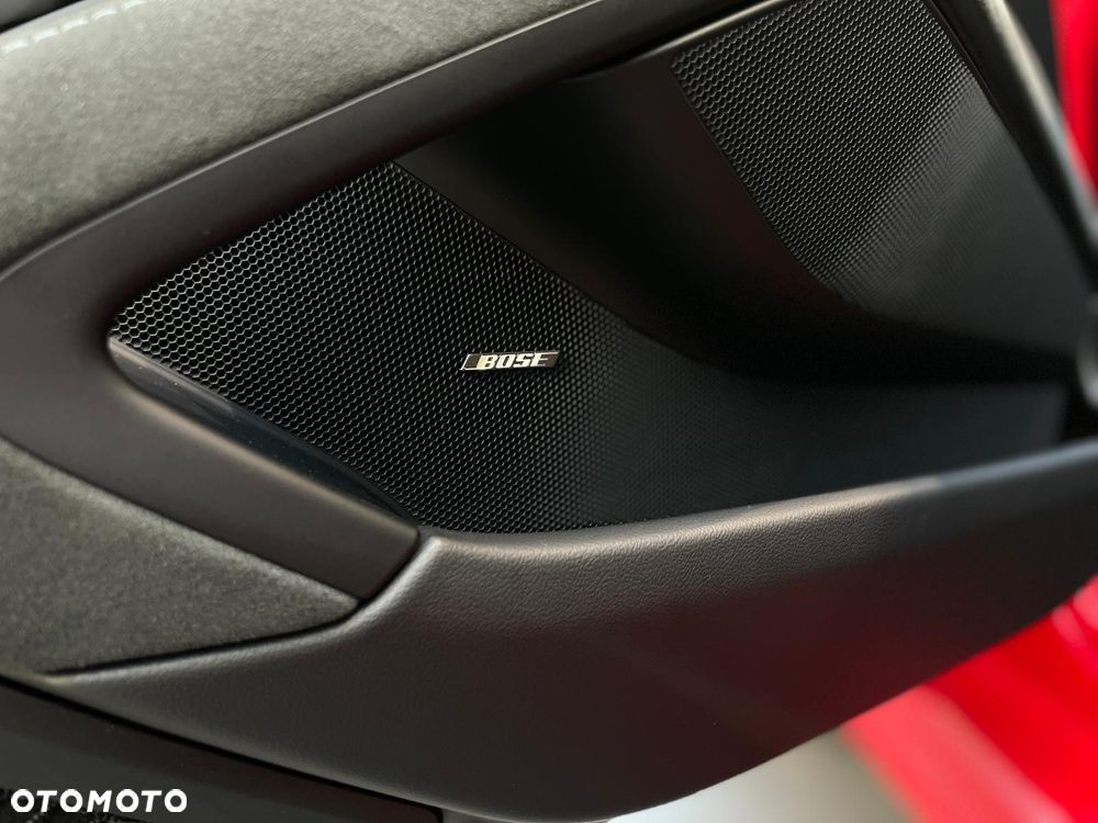 Porsche 718 Cayman GT4 RS - 15